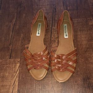 American Eagle sandals